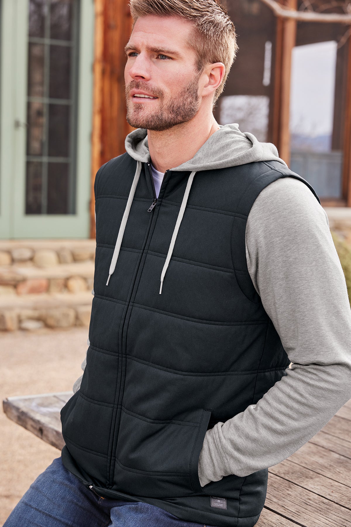 TRAVISMATHEW TIDES UP HOODED JACKET